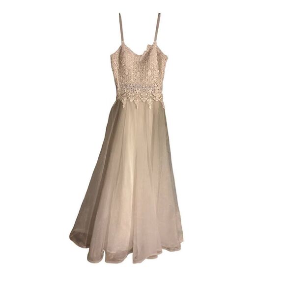 Vintage 90s Alyce Designs White Lace Coquette Dress - Picture 2 of 13